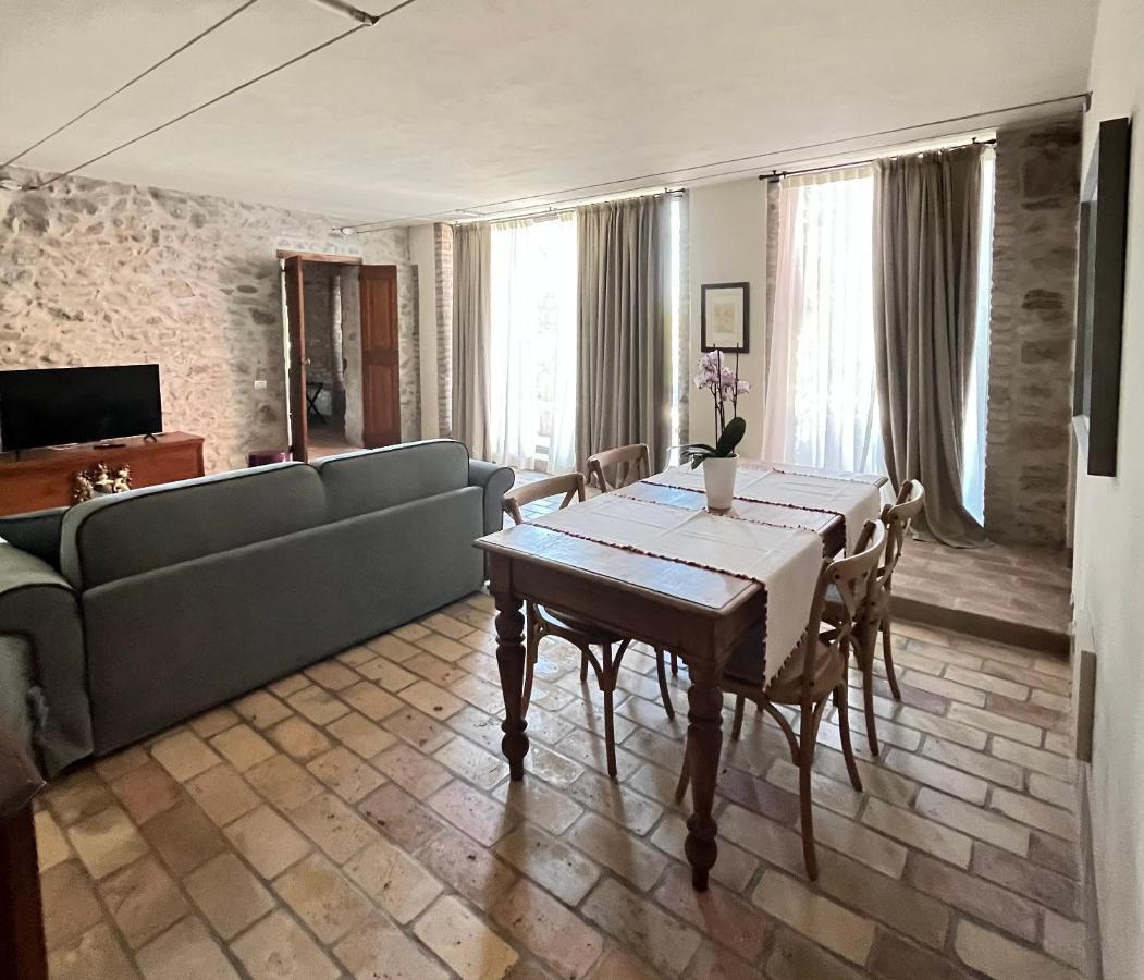 Le Mansarine Charme B&B Castellaro  Exterior photo