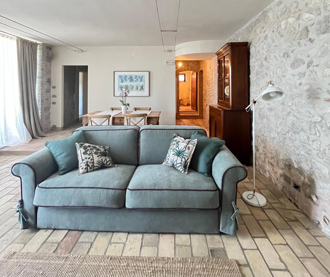 Le Mansarine Charme B&B Castellaro  Exterior photo
